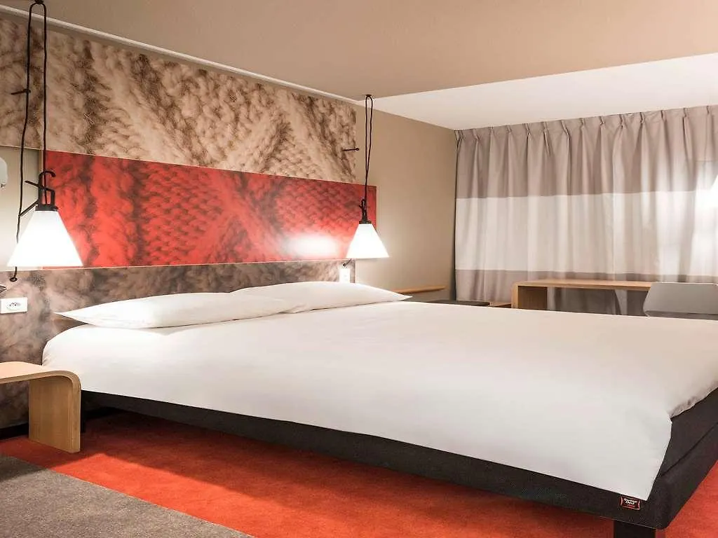 Hotel Ibis Poznan Centrum